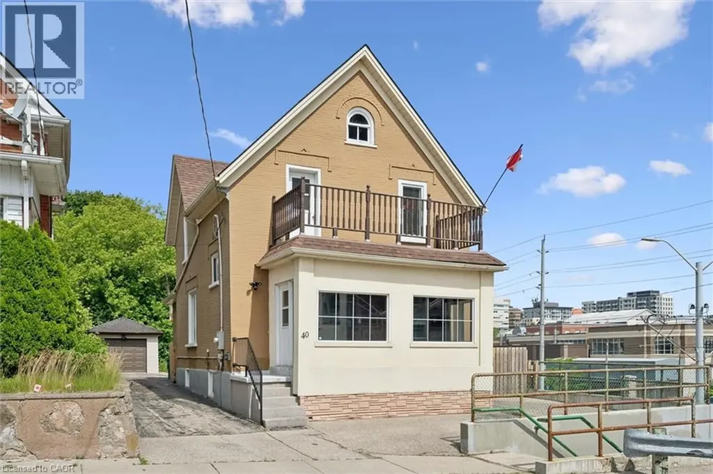 40 Madison Avenue South Kitchener ON N2G 3M5