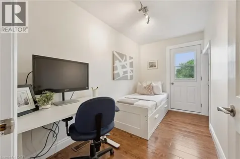 40 Madison Avenue South Kitchener ON N2G 3M5