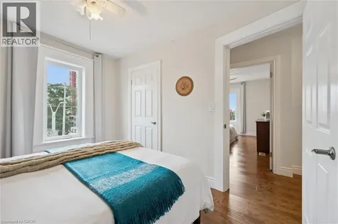 40 Madison Avenue South Kitchener ON N2G 3M5