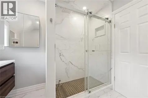 40 Madison Avenue South Kitchener ON N2G 3M5