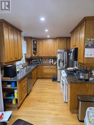 63 Topley Crescent Ottawa ON K1G 4M7