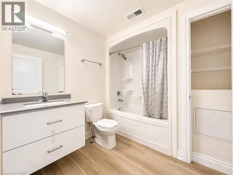 259 King Street East Stoney Creek ON L8G 1L9