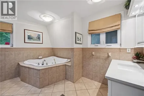 130 Blenheim Road Cambridge ON N1S 1G1