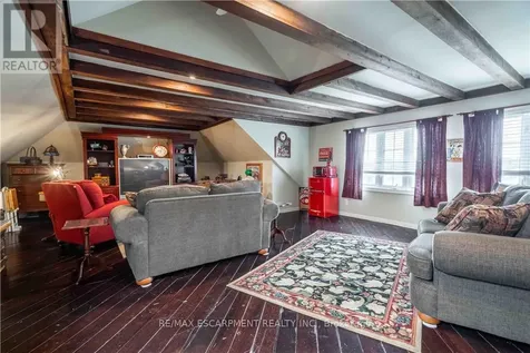 99 Argyle Street North Haldimand ON N3W 1B8