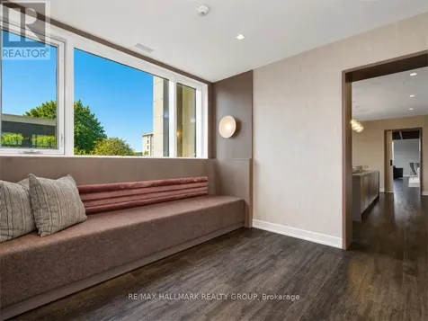 560 Rideau Street Ottawa ON K1N 5Z8