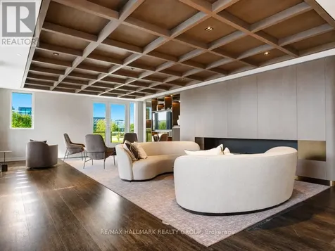 560 Rideau Street Ottawa ON K1N 5Z8