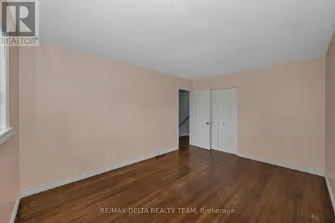 841 Balsam Drive Ottawa ON K1E 1B8