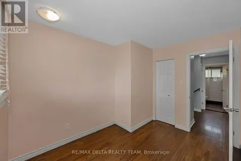 841 Balsam Drive Ottawa ON K1E 1B8