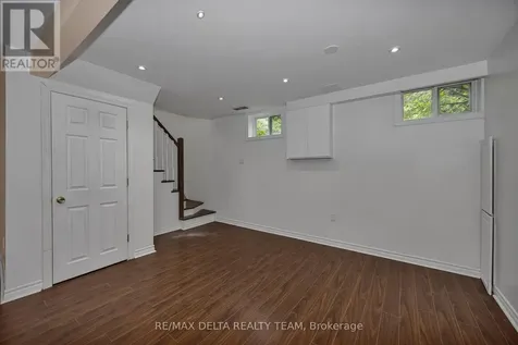 841 Balsam Drive Ottawa ON K1E 1B8