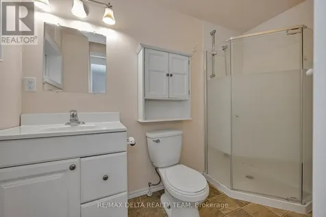 841 Balsam Drive Ottawa ON K1E 1B8