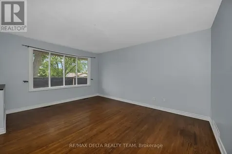 841 Balsam Drive Ottawa ON K1E 1B8