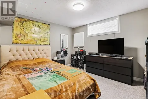 14 Sachs Forest Place Ottawa ON K2G 6V2