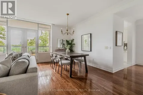 9 Boardwalk Drive Toronto (the Beaches) ON M4L 6T1