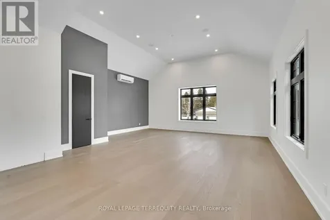17 Connor Drive Whitchurch-stouffville ON L4A 2Z1