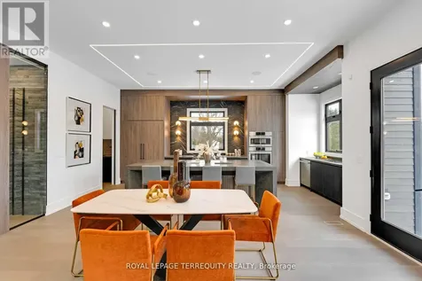 17 Connor Drive Whitchurch-stouffville ON L4A 2Z1