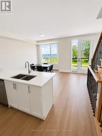 81 Lightfoot Drive Orillia ON L3V 7L8