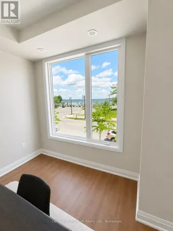 81 Lightfoot Drive Orillia ON L3V 7L8