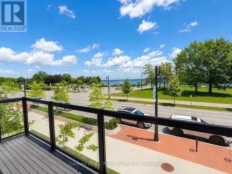 81 Lightfoot Drive Orillia ON L3V 7L8