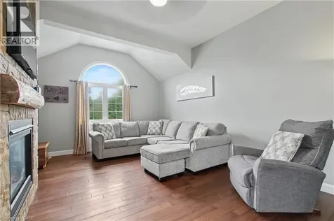 50 Forler Street Baden ON N3A 2L3