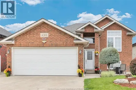 4561 Fontana Avenue Windsor ON N9G 3C8