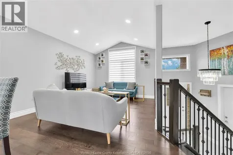 4561 Fontana Avenue Windsor ON N9G 3C8