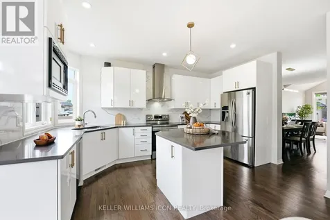 547 Peerless Street Ottawa ON K2J 6A7