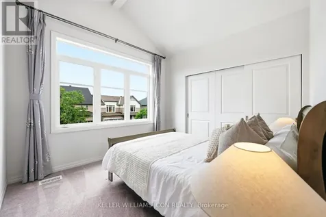 547 Peerless Street Ottawa ON K2J 6A7