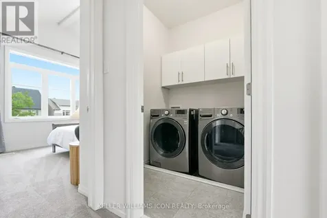 547 Peerless Street Ottawa ON K2J 6A7