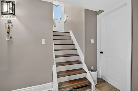 986 Belle Isle View Boulevard Windsor ON N8S 3G5