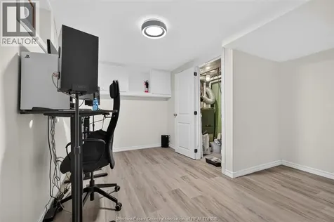 986 Belle Isle View Boulevard Windsor ON N8S 3G5