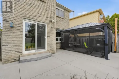 8 Sparrow Court Brampton (fletcher's Creek South) ON L6Y 3P3