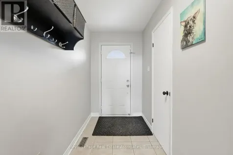 8 Sparrow Court Brampton (fletcher's Creek South) ON L6Y 3P3