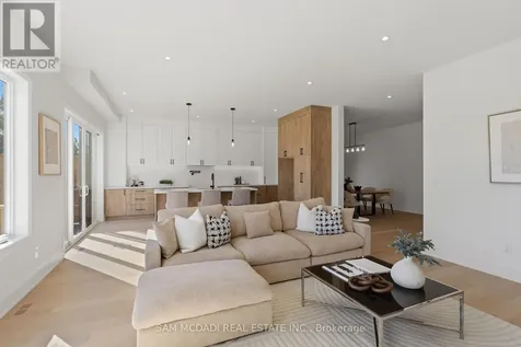 2354 Eighth Line Oakville (wc Wedgewood Creek) ON L6H 7E6