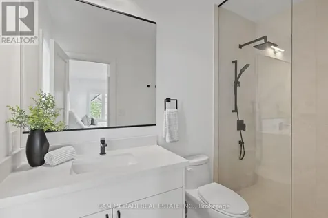 2354 Eighth Line Oakville (wc Wedgewood Creek) ON L6H 7E6