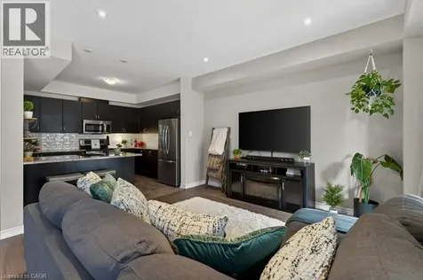 54 Nisbet Boulevard Hamilton ON L8B 0Y3