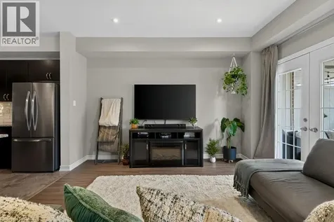 54 Nisbet Boulevard Hamilton ON L8B 0Y3