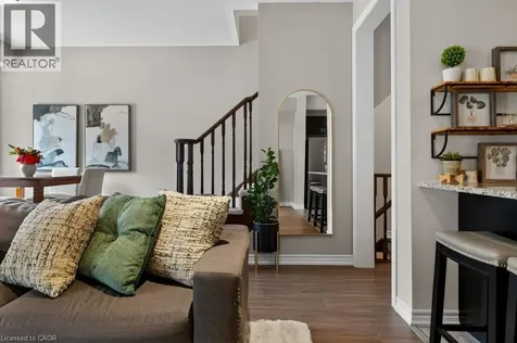 54 Nisbet Boulevard Hamilton ON L8B 0Y3
