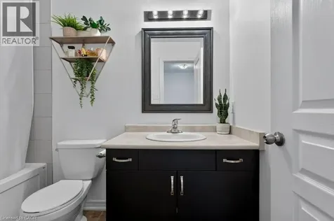 54 Nisbet Boulevard Hamilton ON L8B 0Y3