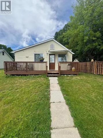 130 South Rankin Street Saugeen Shores ON N0H 2L0