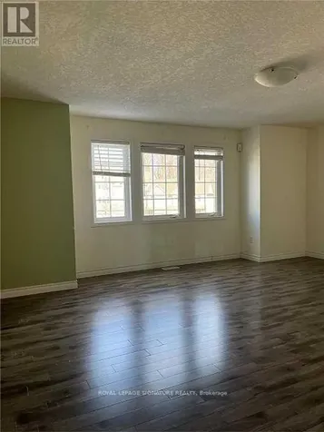110 Activa Avenue Kitchener ON N2E 4K4