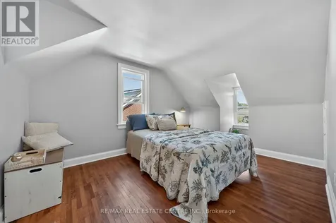 154 Bridgeport Road East Waterloo ON N2J 2K4