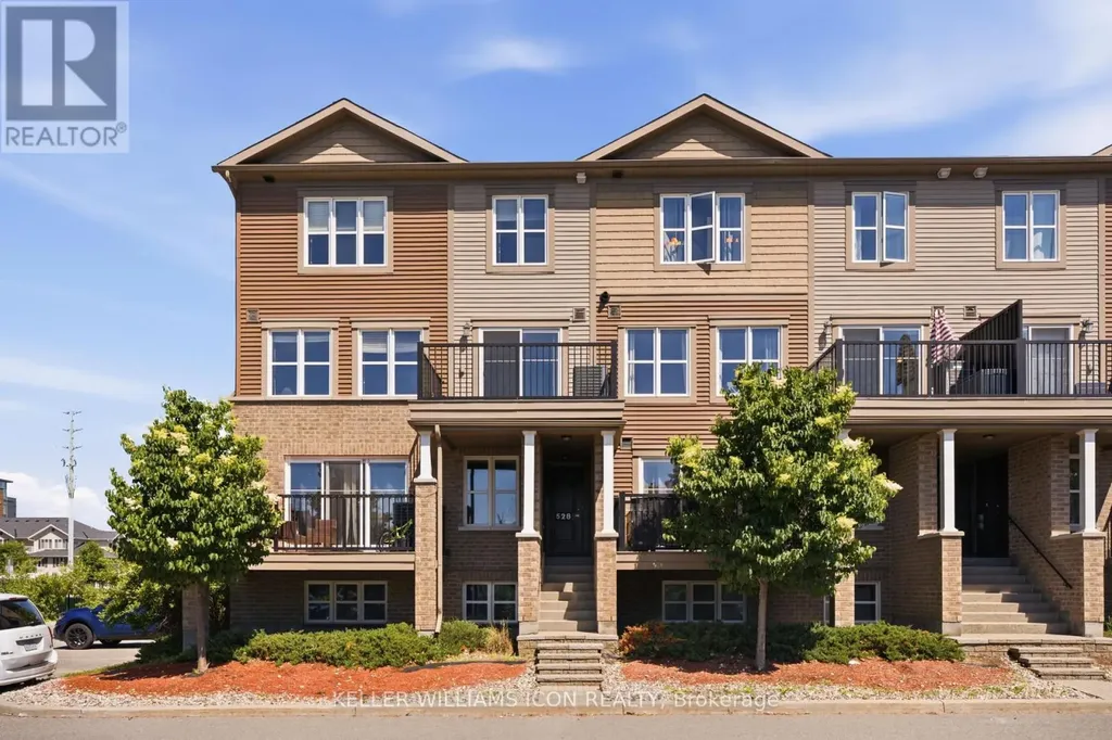 528 Clearbrook Drive Ottawa ON K2J 5X5