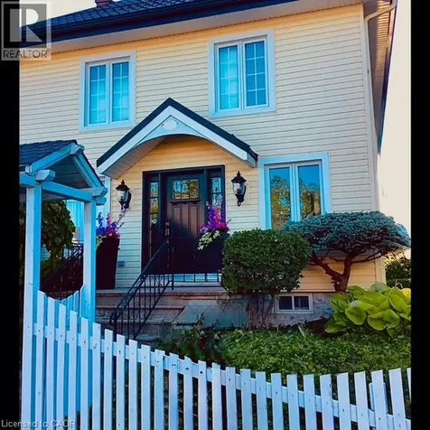 99 Argyle Street North Caledonia ON N3W 1B8