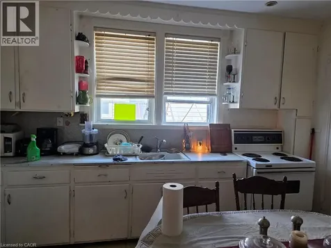 50 Theresa Street Kitchener ON N2G 1M1