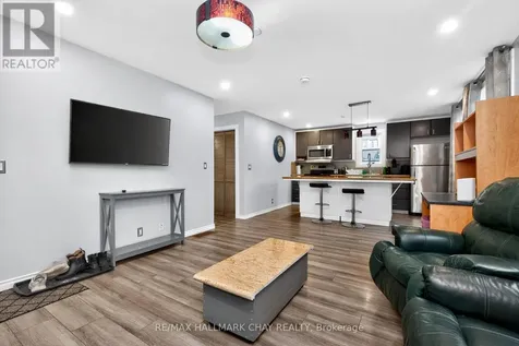 371 Barrie Road Orillia ON L3V 2S1