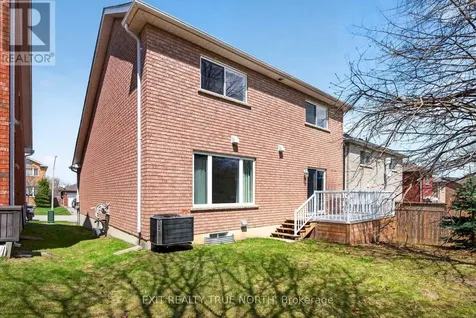 1021 Whitney Crescent Midland ON L4R 5N3
