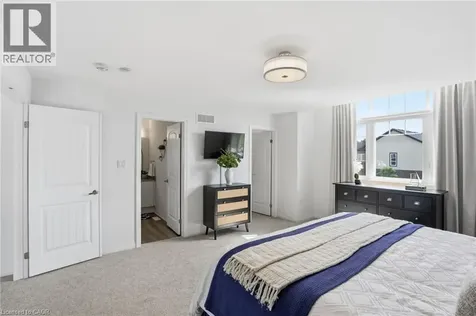 1 Bawcutt Crescent Paris ON N3L 0G7