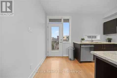 63F Young Street Ottawa ON K1S 5T5