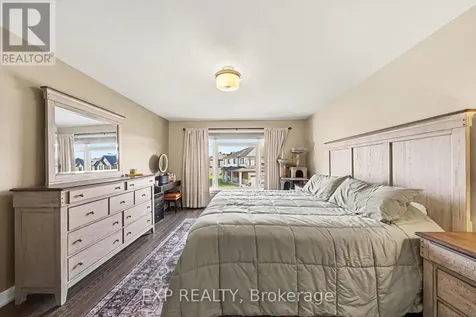 41 Nettle Crescent Ottawa ON K1T 0M2