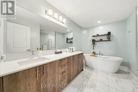 41 Nettle Crescent Ottawa ON K1T 0M2